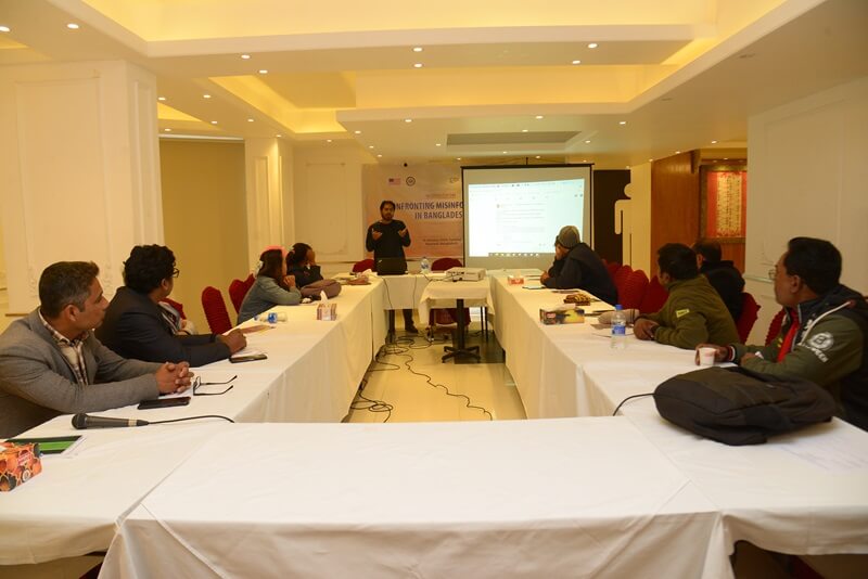 Workshop on "Confronting Misinformation in Bangladesh" in Rajshahi